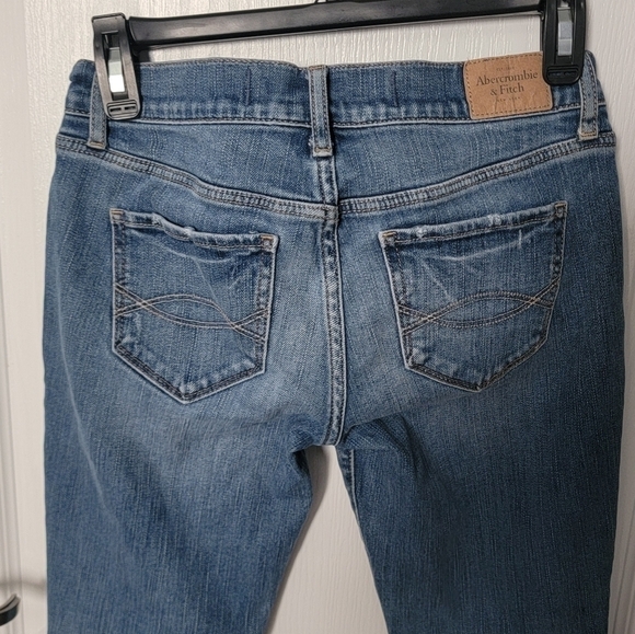 Abercrombie & Fitch Erin perfect strech fit jeans. Size w25 L31 - Picture 8 of 14